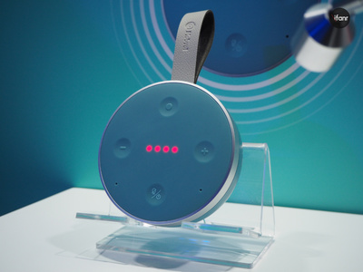 智能音箱只能擺家里？出門問問Tichome Mini，讓AI助手如影隨形